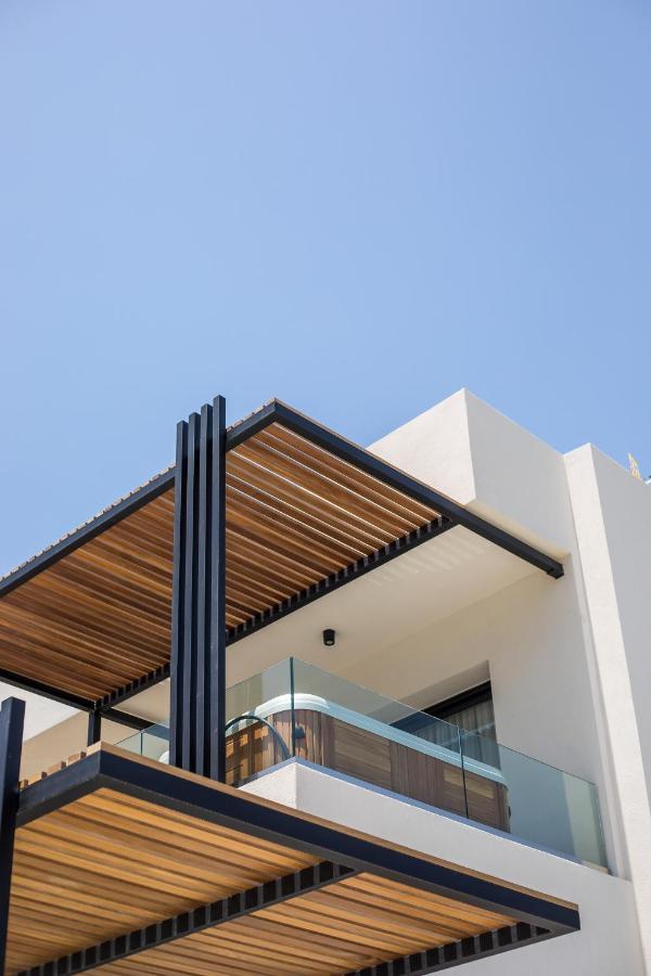 פליראקי Nόka Suite Apartments מראה חיצוני תמונה