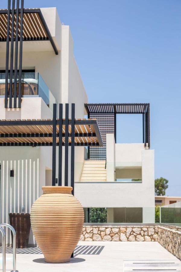 פליראקי Nόka Suite Apartments מראה חיצוני תמונה